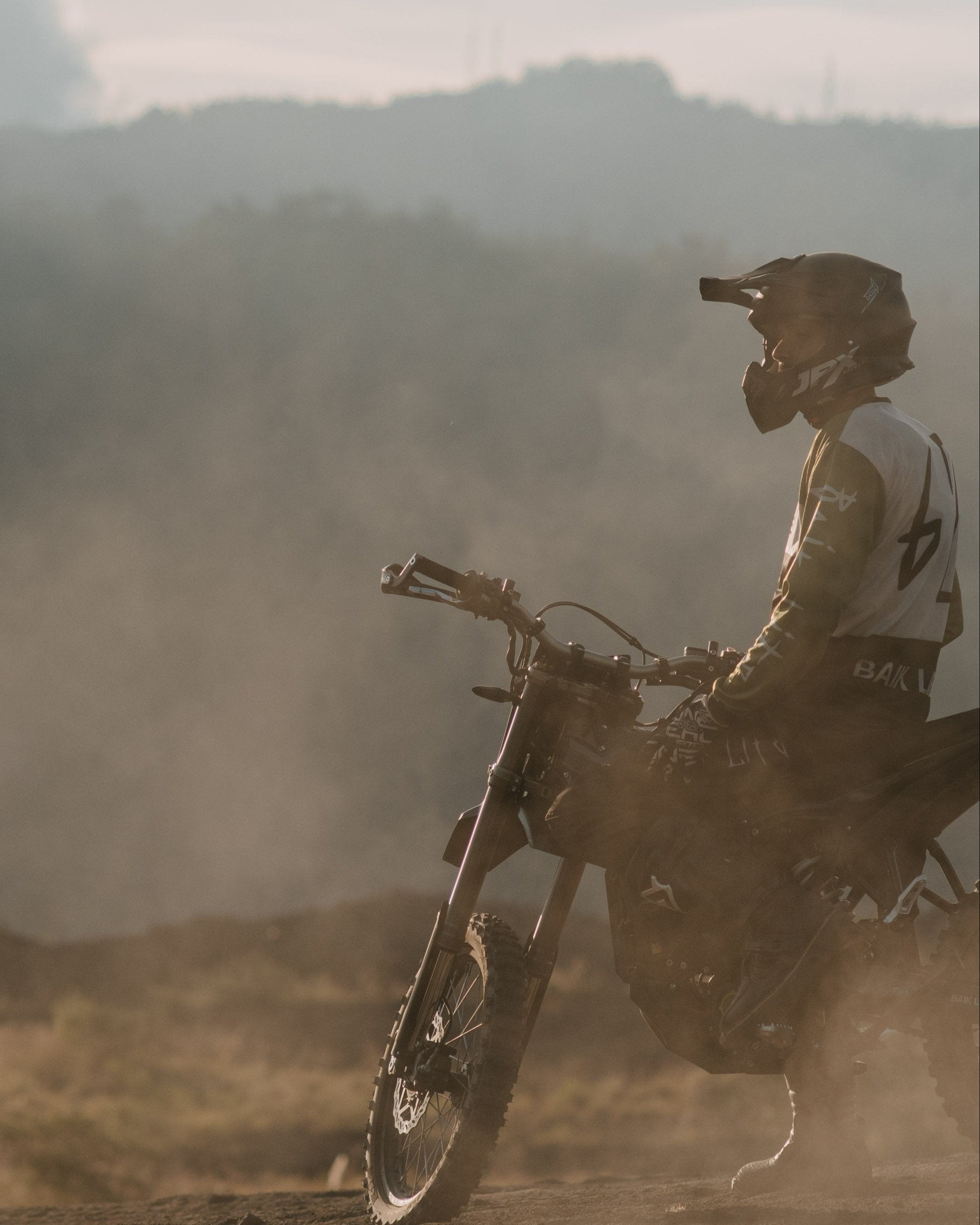 Full-day: volcano & deep forest trails