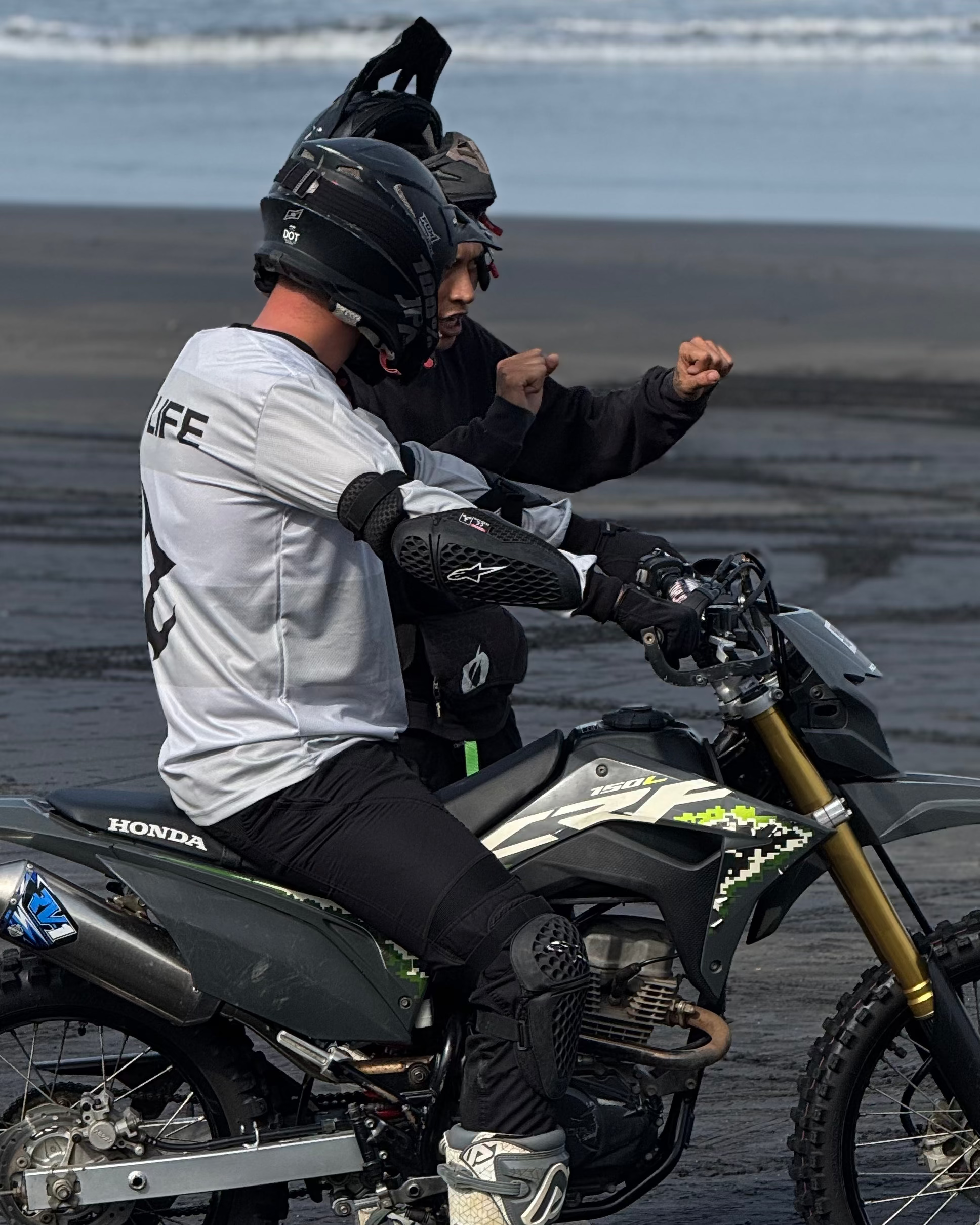 Learn to ride manual dirtbikes