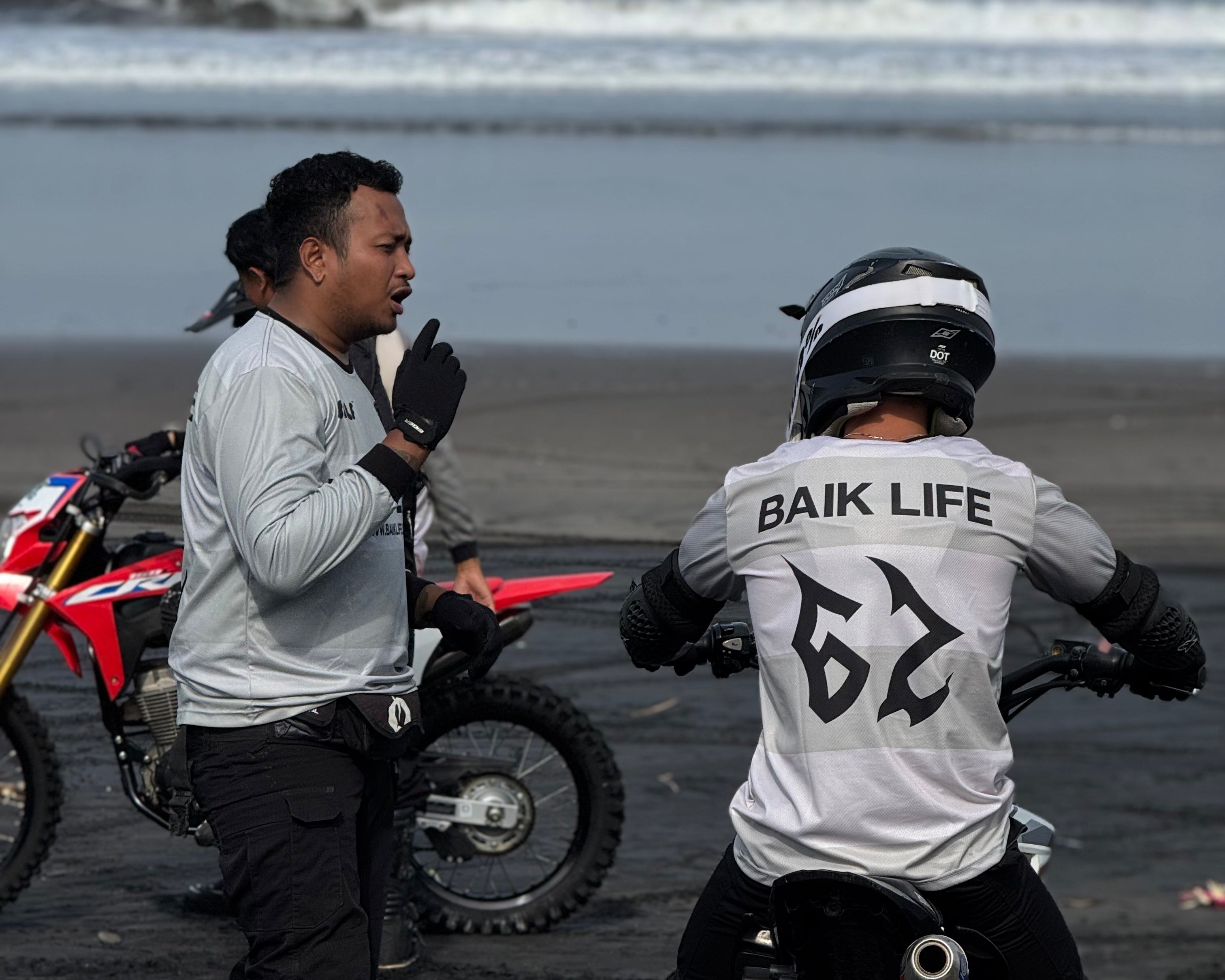 Learn to ride manual dirtbikes